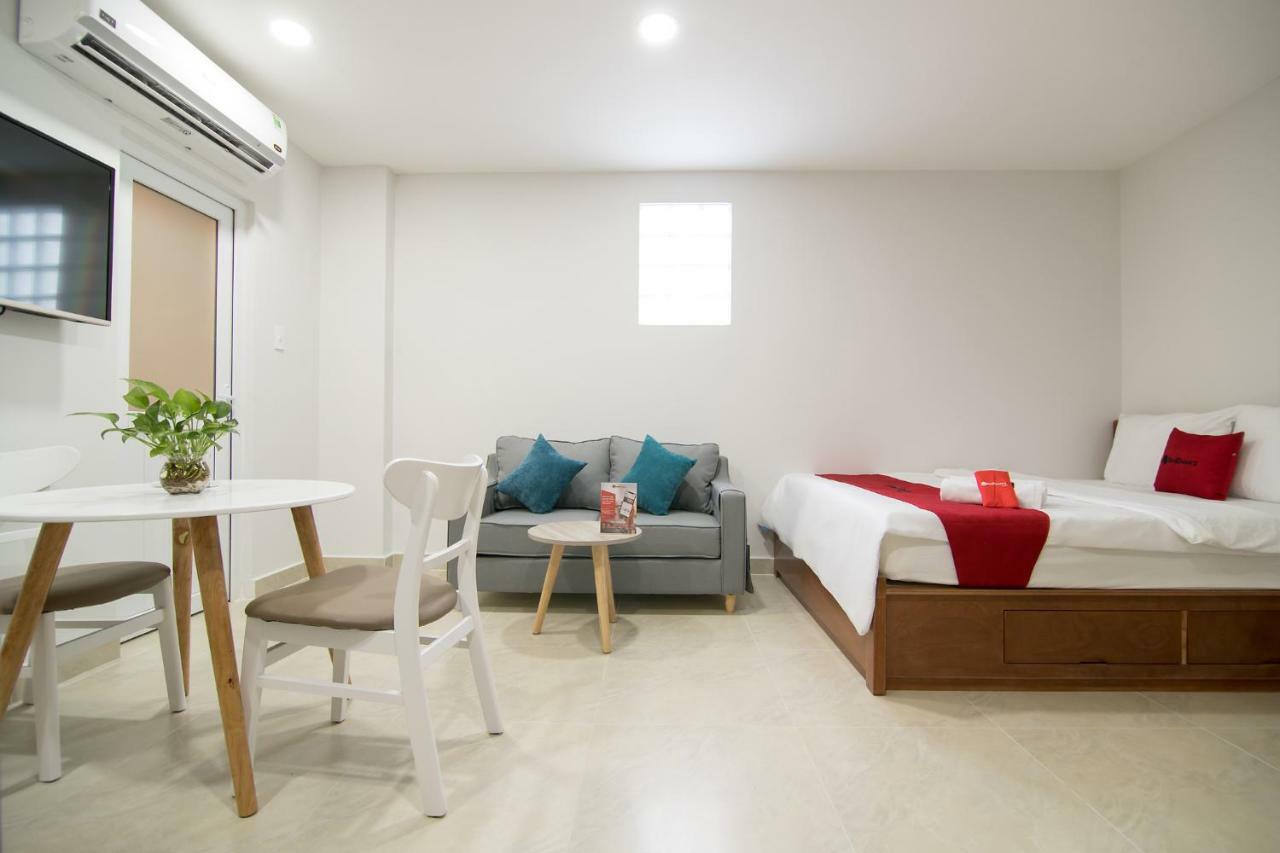 Reddoorz Premium Near Etown 3 Khách sạn TP. Hồ Chí Minh