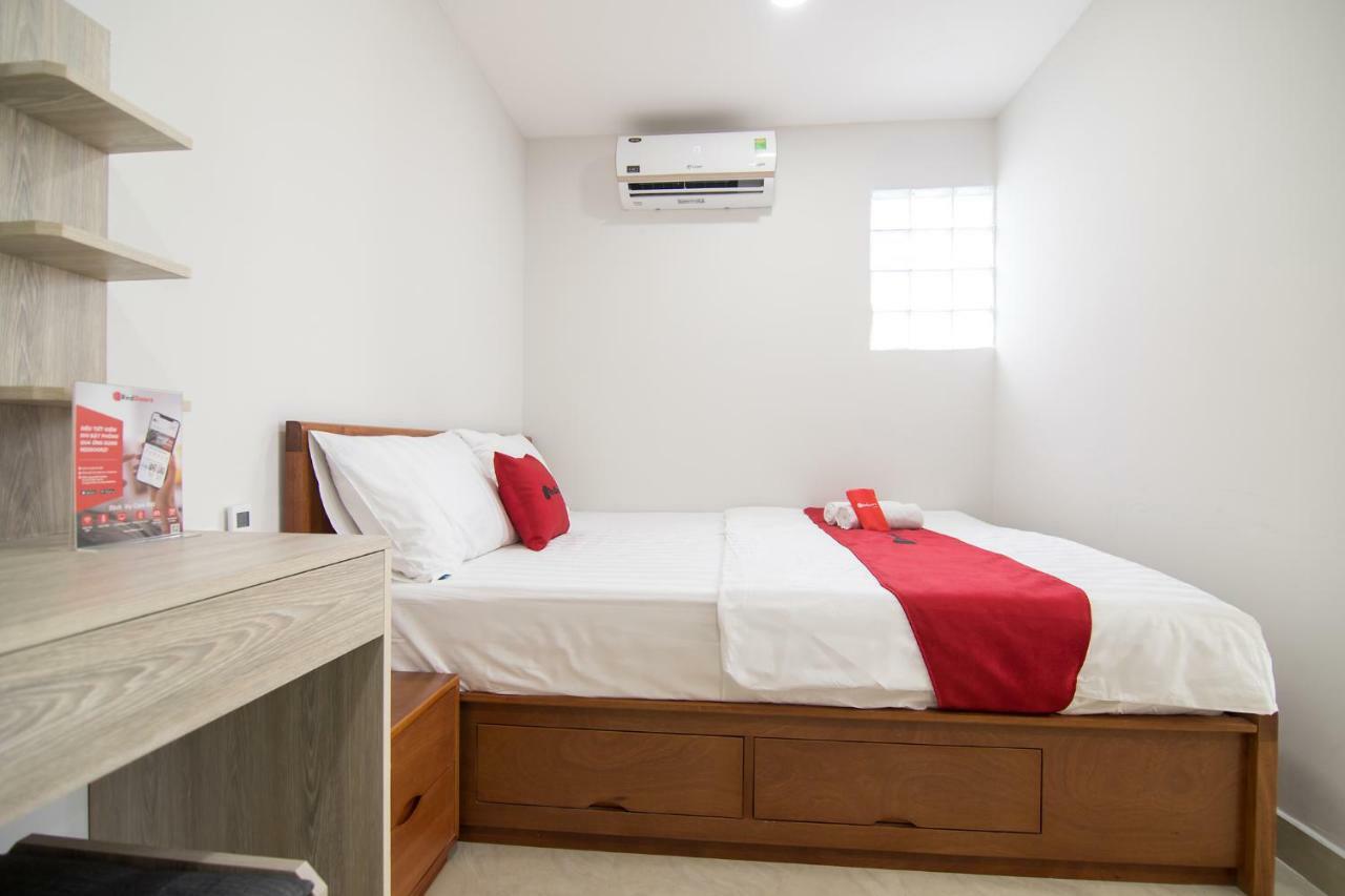 Reddoorz Premium Near Etown 3 Khách sạn TP. Hồ Chí Minh