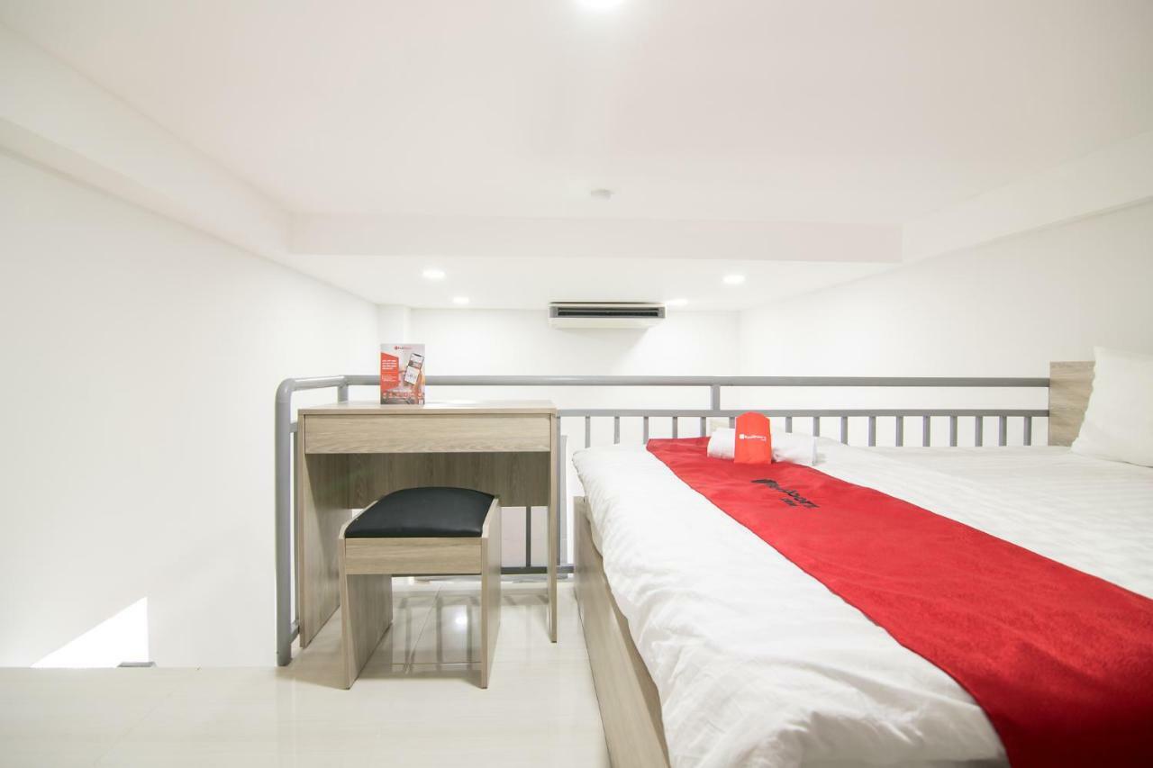 Reddoorz Premium Near Etown 3 Khách sạn 3*