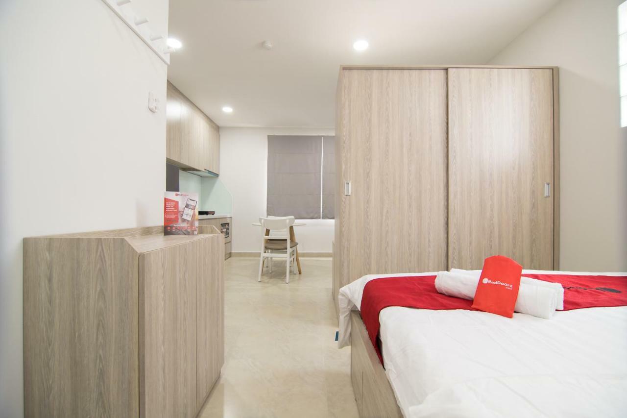 Reddoorz Premium Near Etown 3 3* TP. Hồ Chí Minh